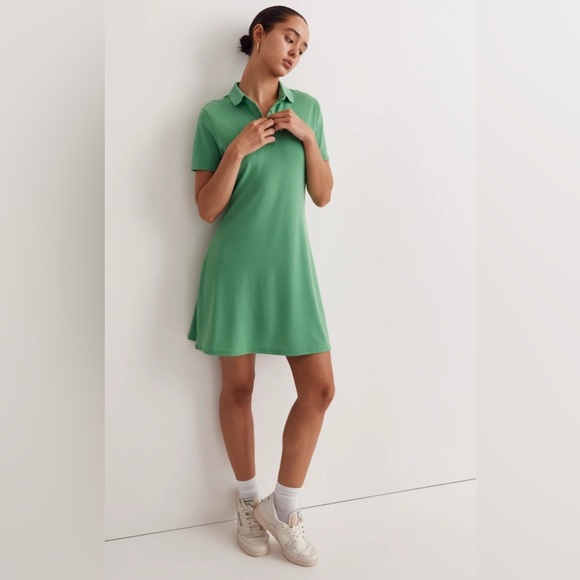 Outdoor Voices® Birdie Polo Dress in Kelly Green Size Small - Picture 2 of 9